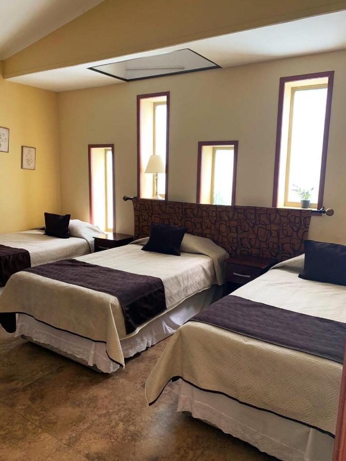 Juku Hostal Калама Екстер'єр фото